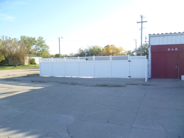 655 S 33rd Ave, Columbus, NE 68601